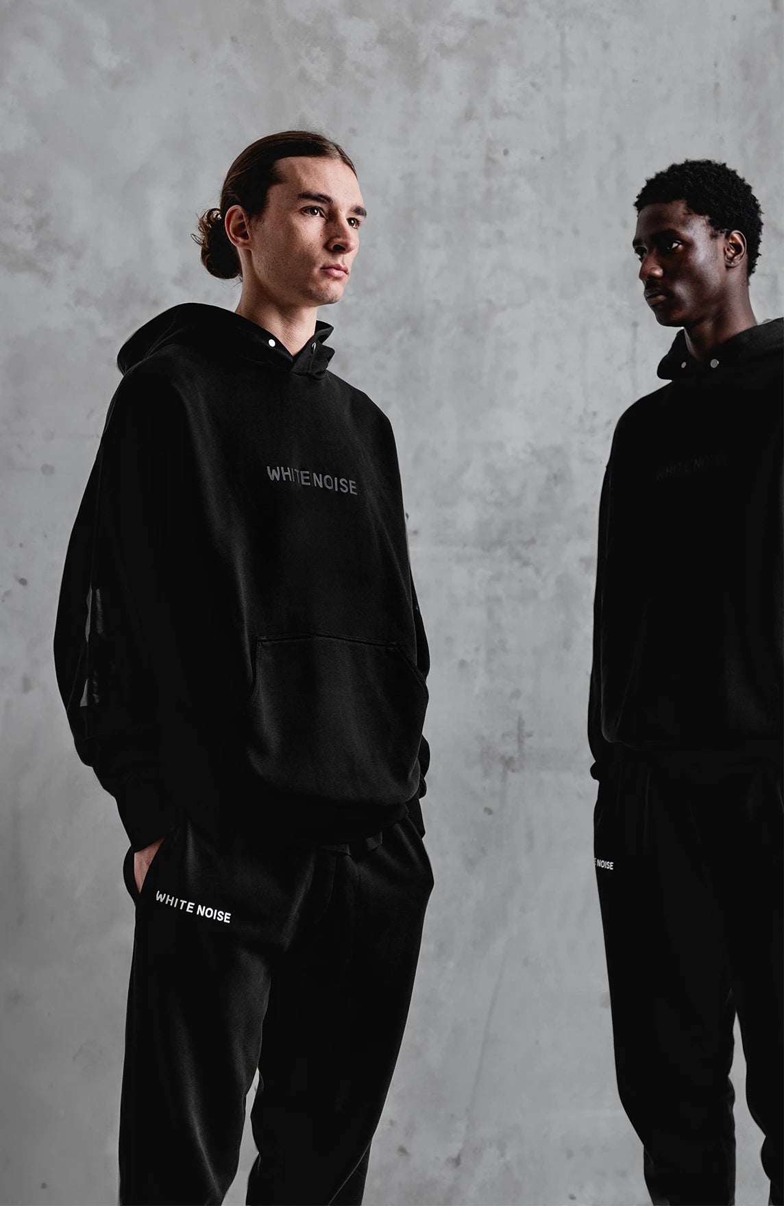 CLASSIC LOGOTYPE HOODIE