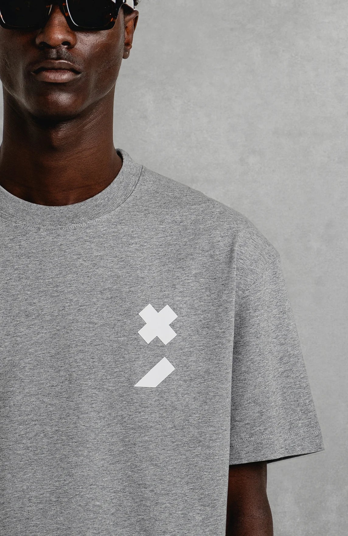 CLASSIC ICON T-SHIRT