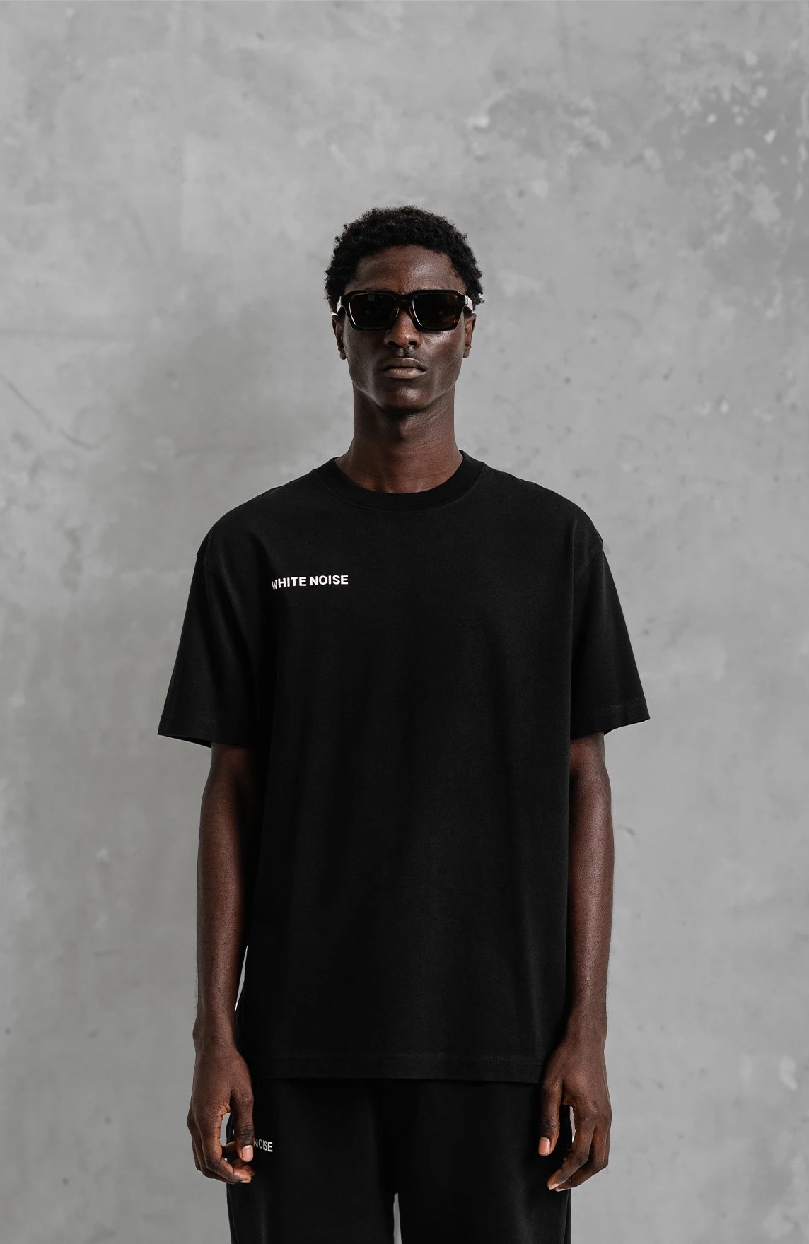 BRANDED GRAPHIC T-SHIRT