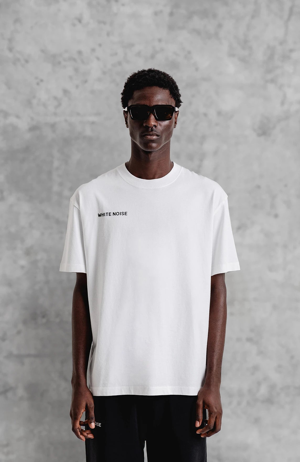 BRANDED GRAPHIC T-SHIRT